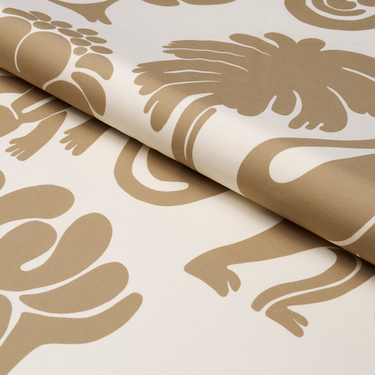 CALL-OF-THE-JUNGLE-NEUTRAL-SCHUMACHER-182491 - Schumacher Fabric