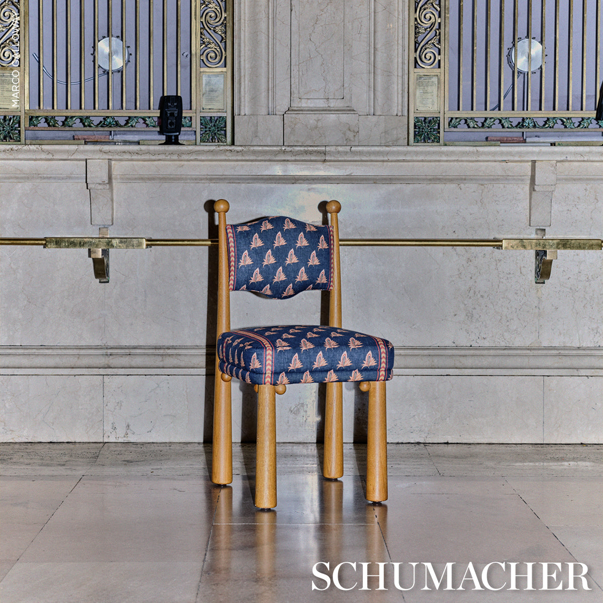 BANGALORE-IMAGINATION-BLEU-SCHUMACHER-182600 - Schumacher Fabric