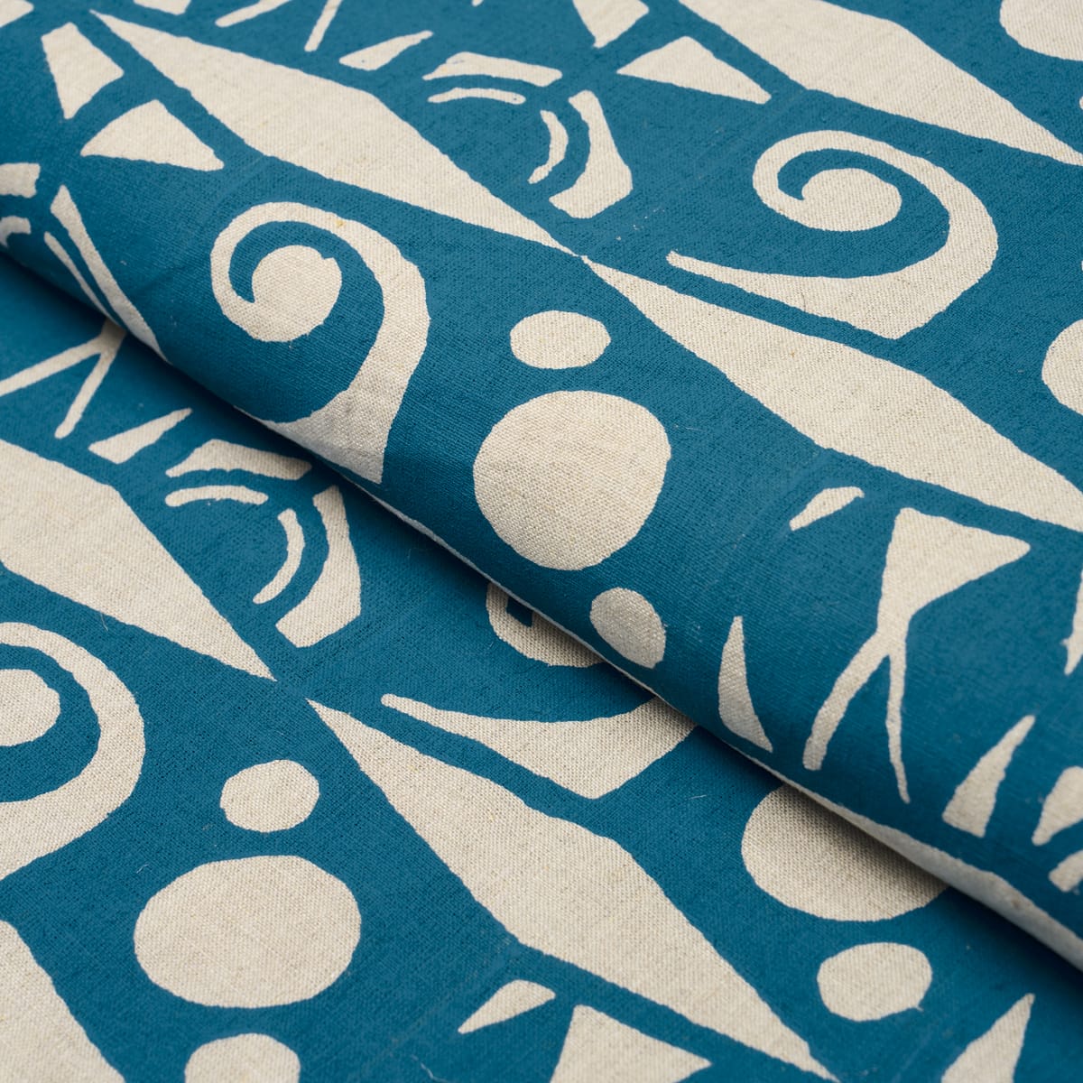 TAROT-HAND-BLOCK-MINERAL-BLUE-SCHUMACHER-182761 - Schumacher Fabric