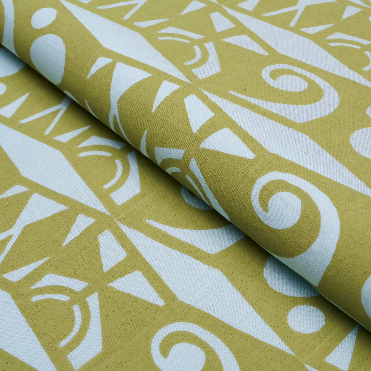 TAROT-HAND-BLOCK-SKY-GREEN-SCHUMACHER-182762