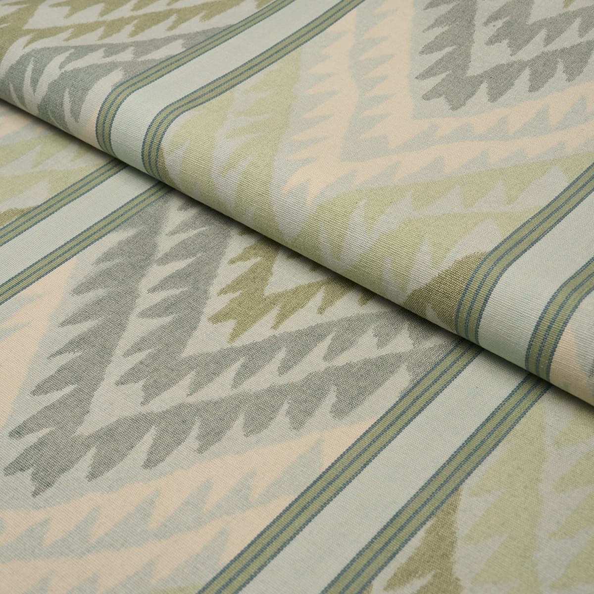 SHABBA-WARP-PRINT-LEAF-SCHUMACHER-182770 - Schumacher Fabric