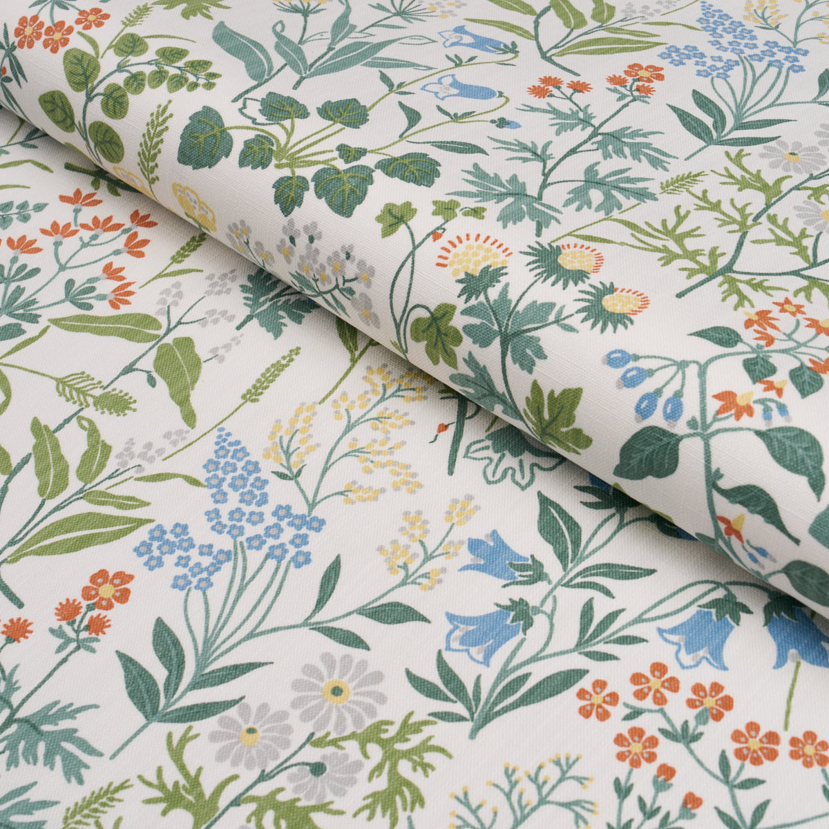 FLORA-IVORY-SCHUMACHER-182982 - Schumacher Fabric