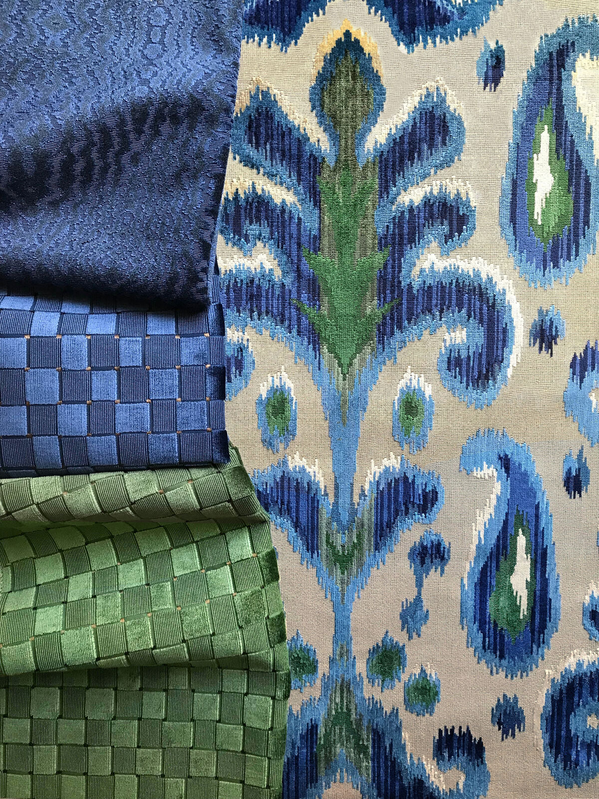 Levens Velvet - Navy - Lee Jofa Tela