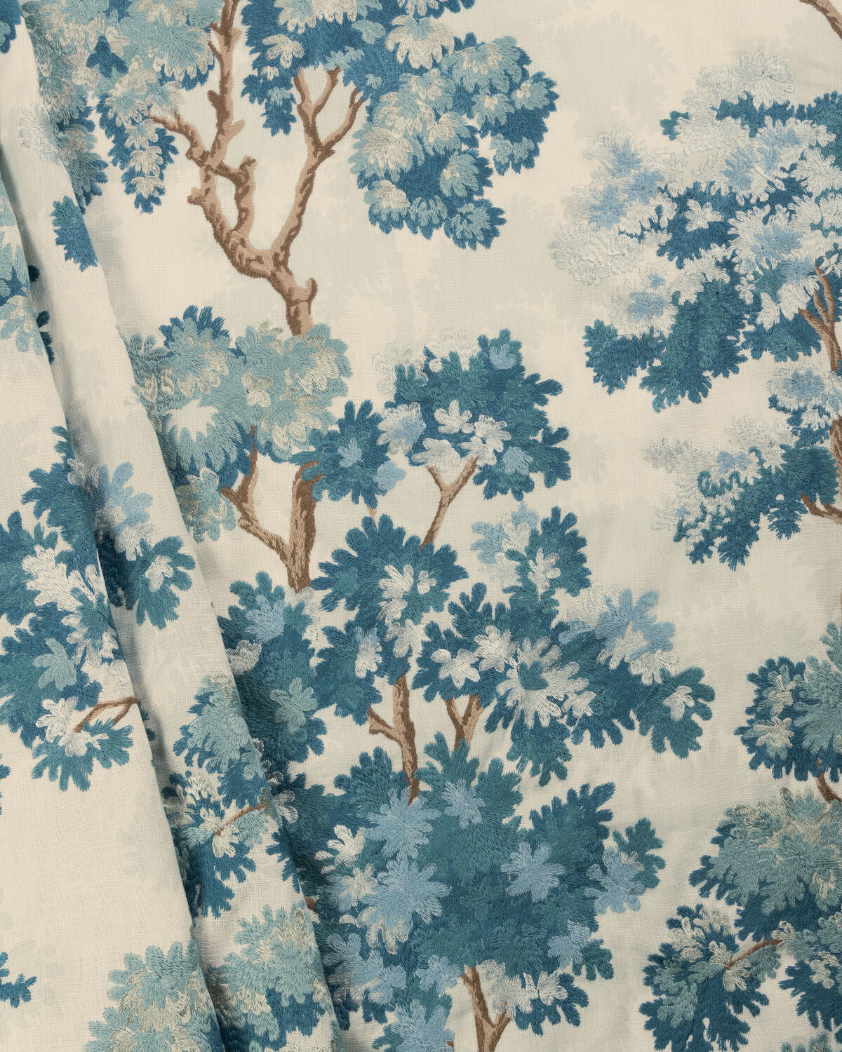 Sherwood Emb - Horizon - Lee Jofa Fabric