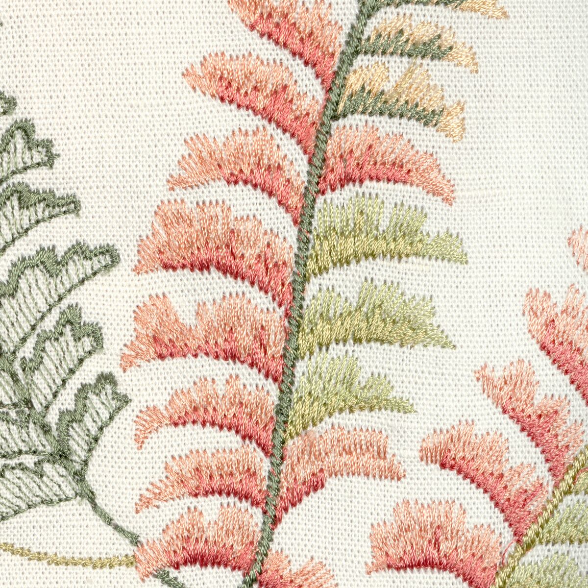 Royal Fern Emb - Summer - Lee Jofa Tela