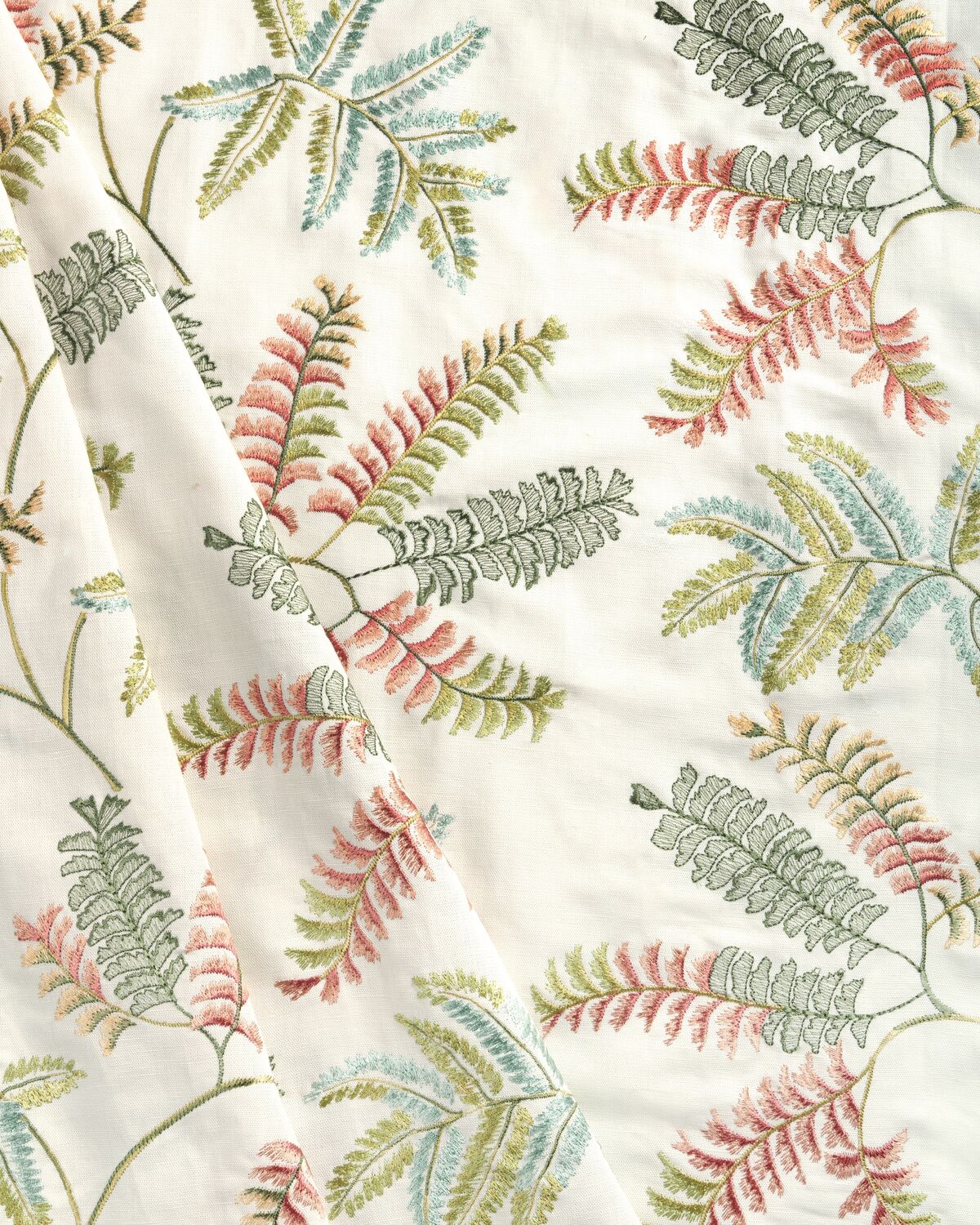 Royal Fern Emb - Summer - Lee Jofa Tela