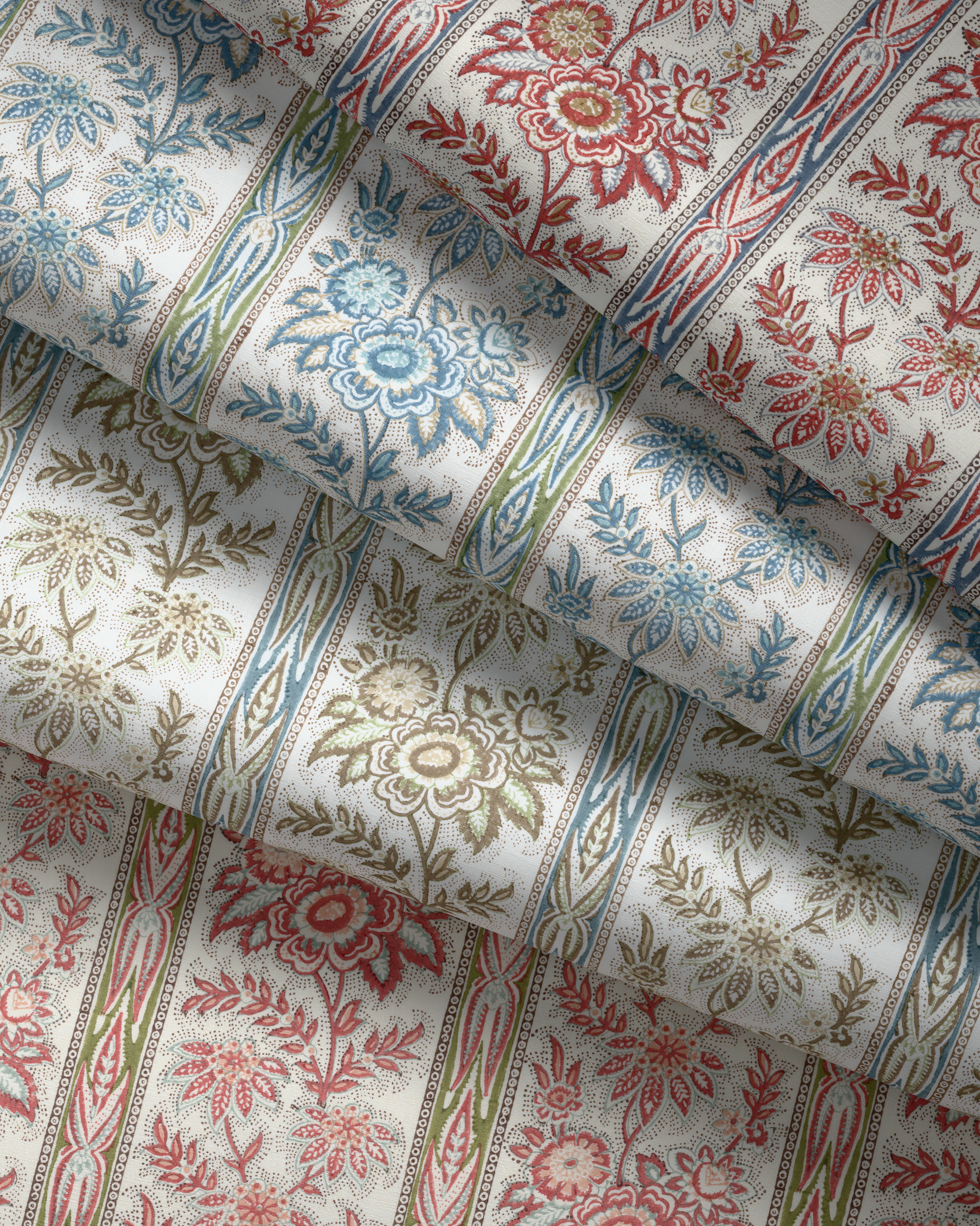 Margaux Print - Coral - Lee Jofa Fabric