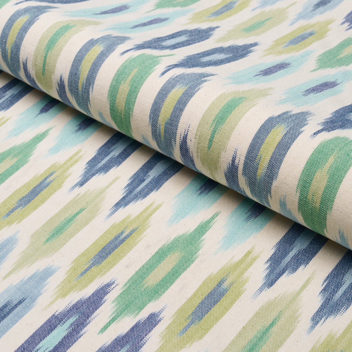 SUNARA-IKAT-PEACOCK-SCHUMACHER-3471002 - Schumacher Fabric