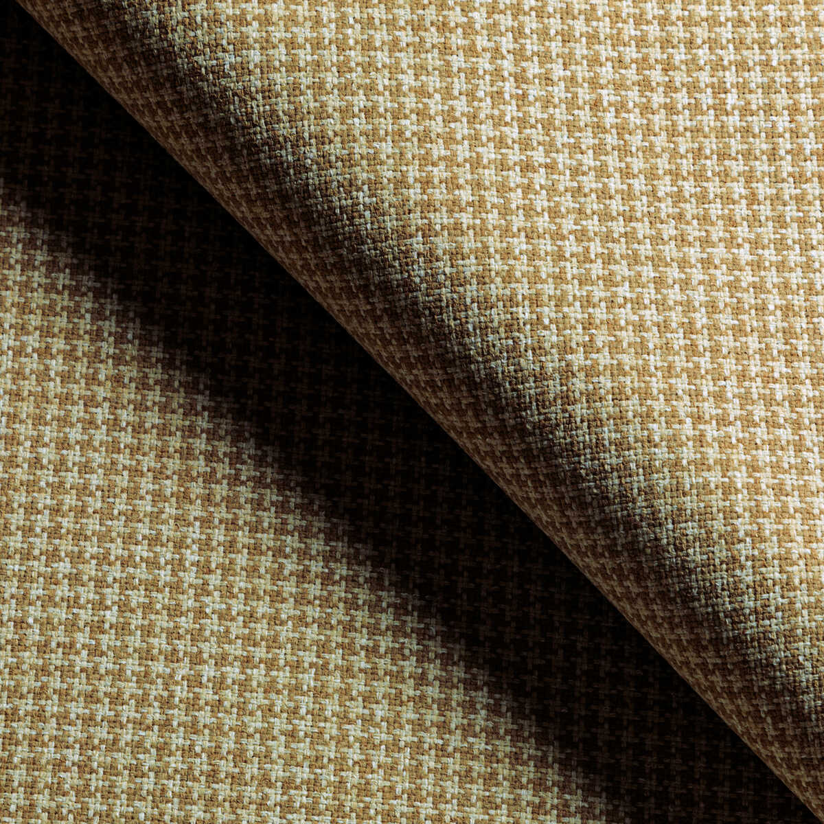 Steamboat - Cognac - KRAVET CONTRACT Tela