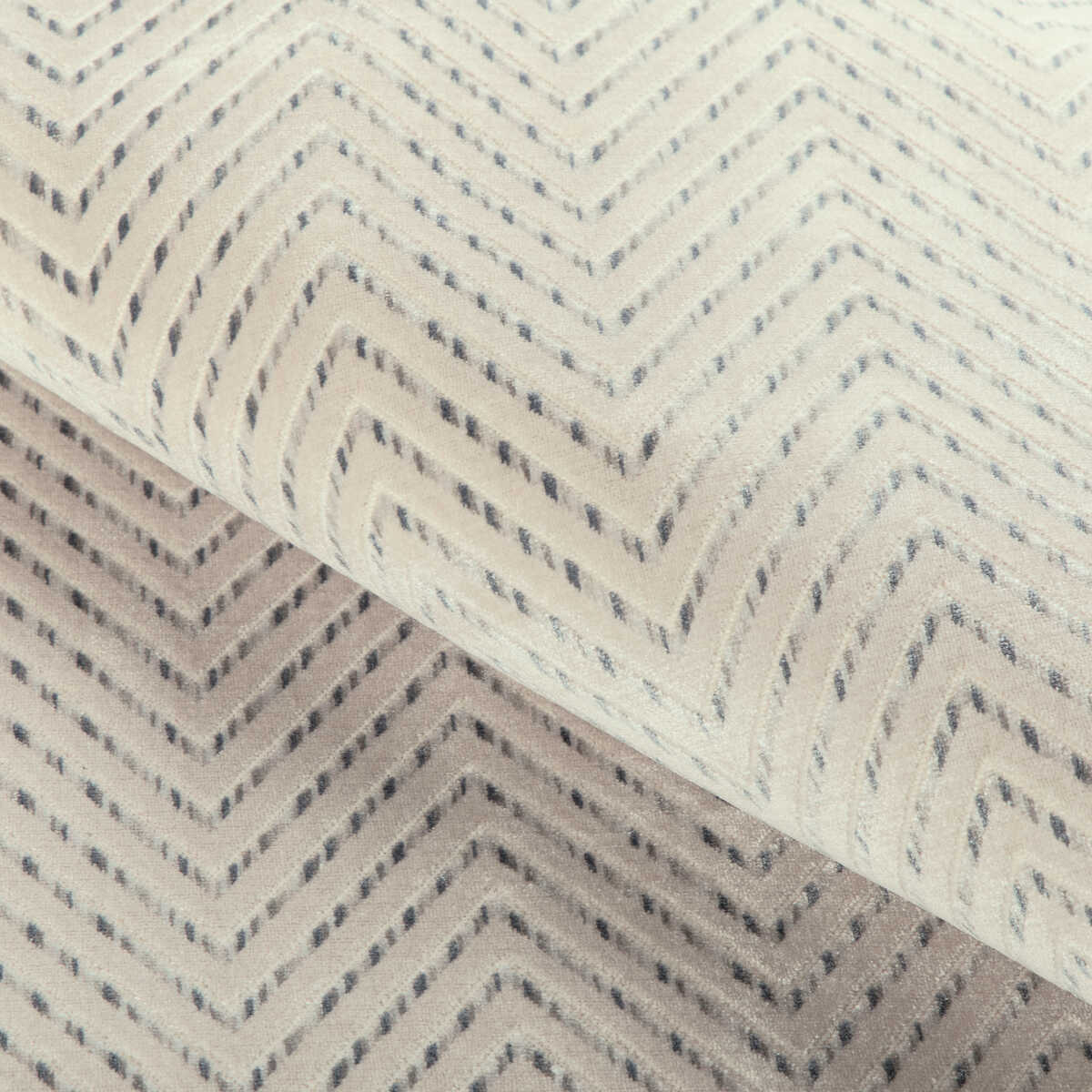 Dunand - Steel - KRAVET BASICS Fabric