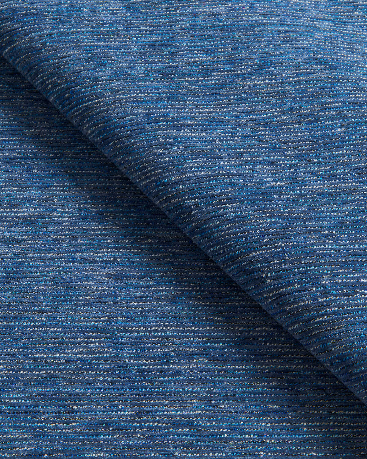 Niko - Ocean - KRAVET CONTRACT Tela