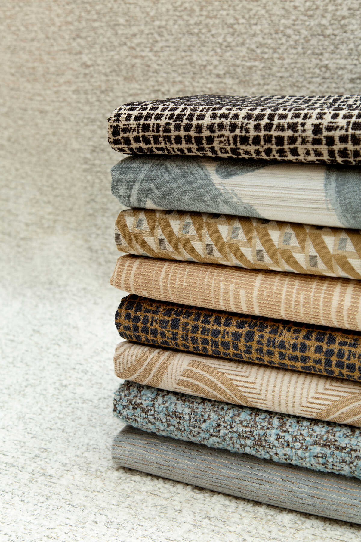 River Run - Wheat - KRAVET CONTRACT Tela