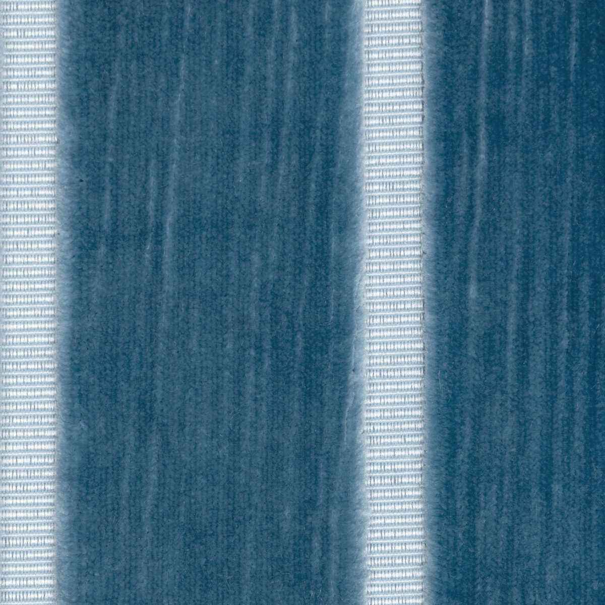 377225050 Kravet Design 37722 505 Kravet Design Fabric - KRAVET DESIGN Fabric