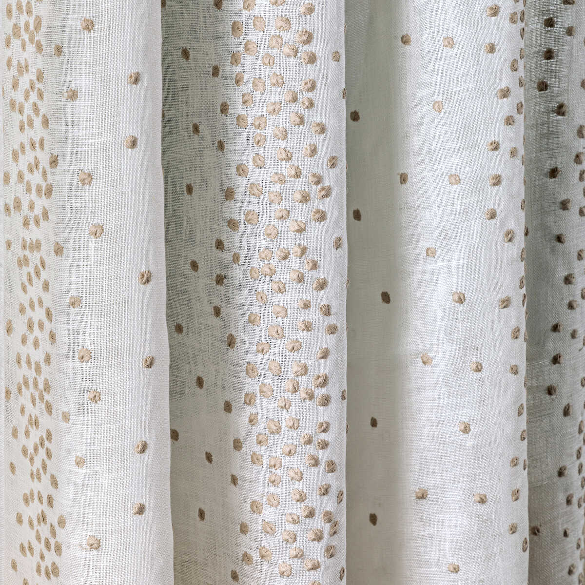 Gaffey - Sand - KRAVET BASICS Fabric