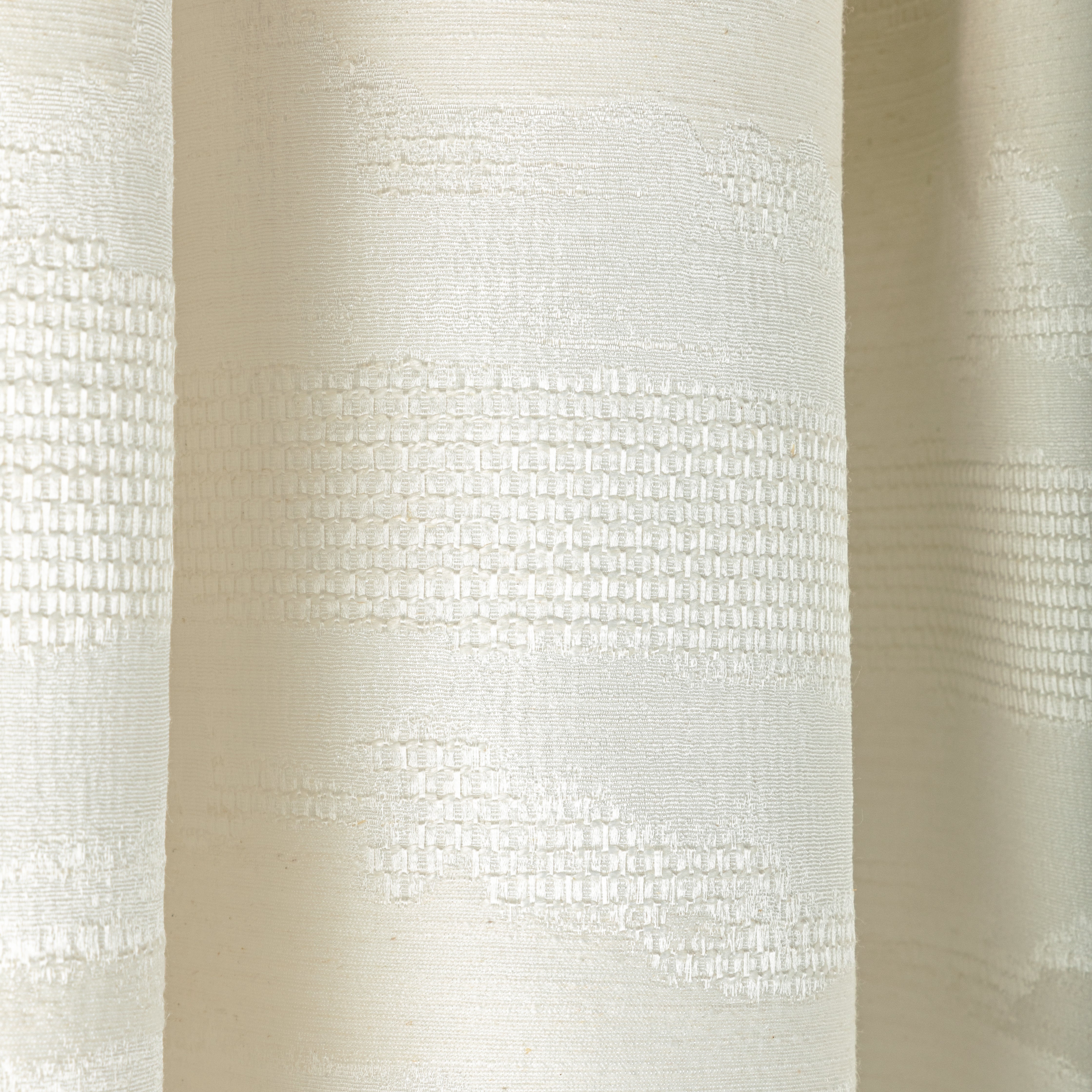 Silken Dreams - Pearl - Kravet Couture Fabric