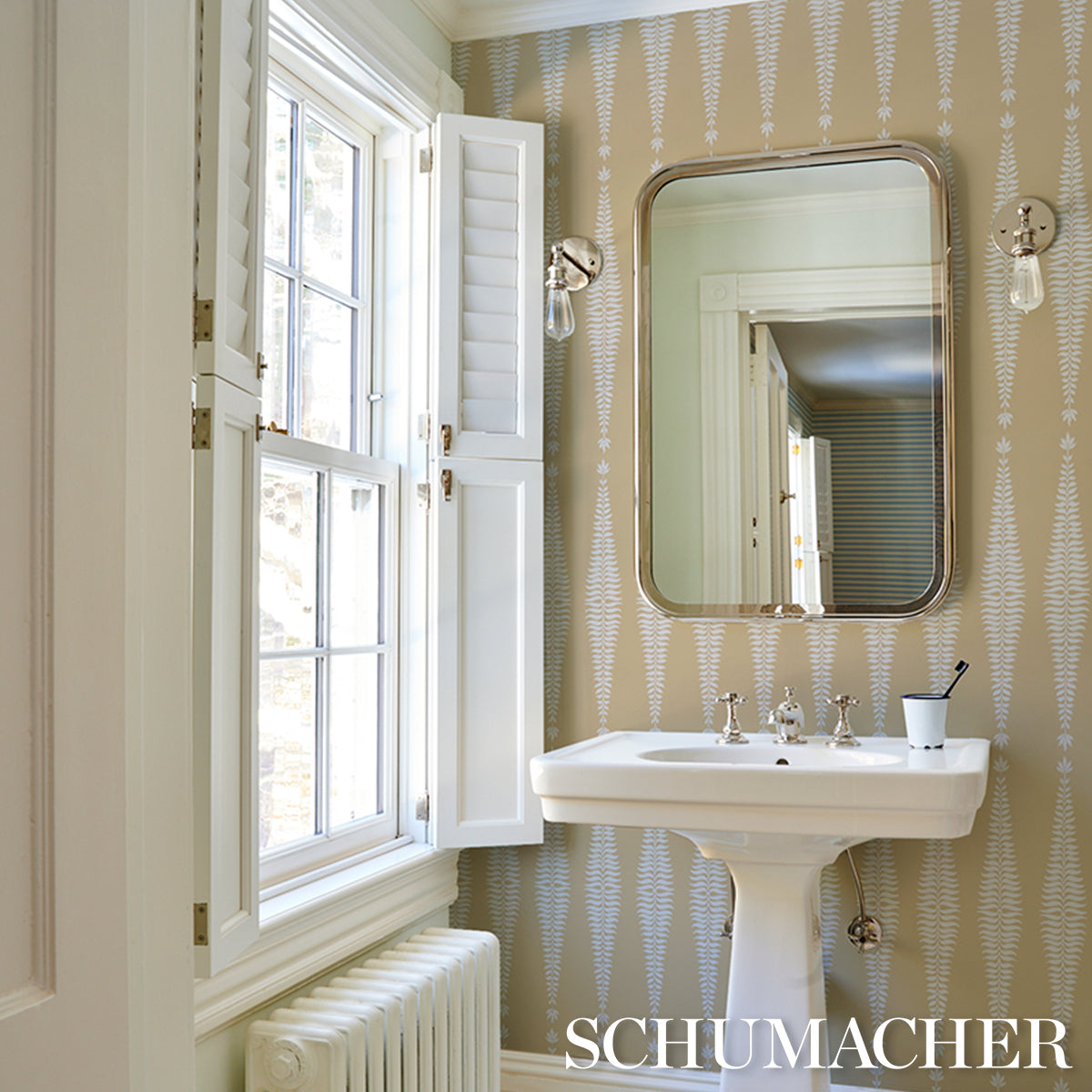 FERN-TREE-OCHRE-SCHUMACHER-5005078