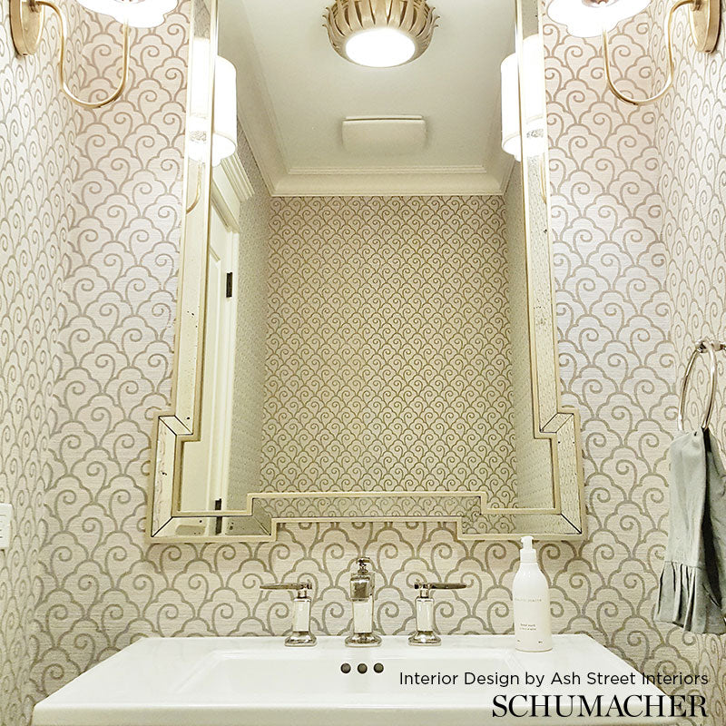 SCALLOP-FILIGREE-SISAL-GOLD-ON-LACQUER-SCHUMACHER-5008302