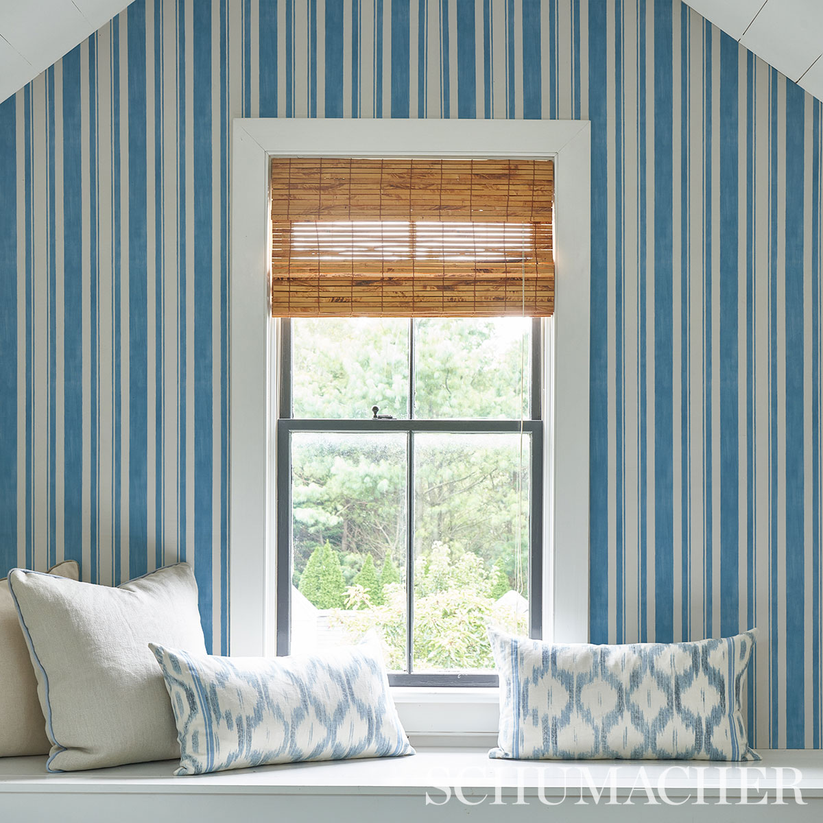 VILLA-STRIPE-PEACOCK-SCHUMACHER-5009926 - Schumacher Wallpaper