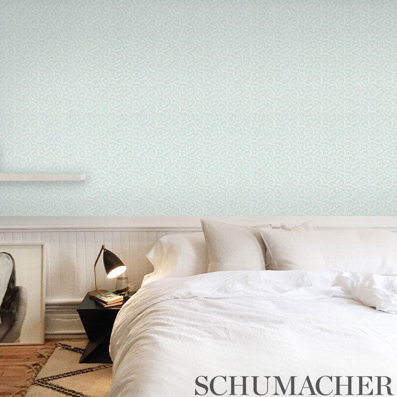 DELIA-BUTTERCUP-SCHUMACHER-5010352