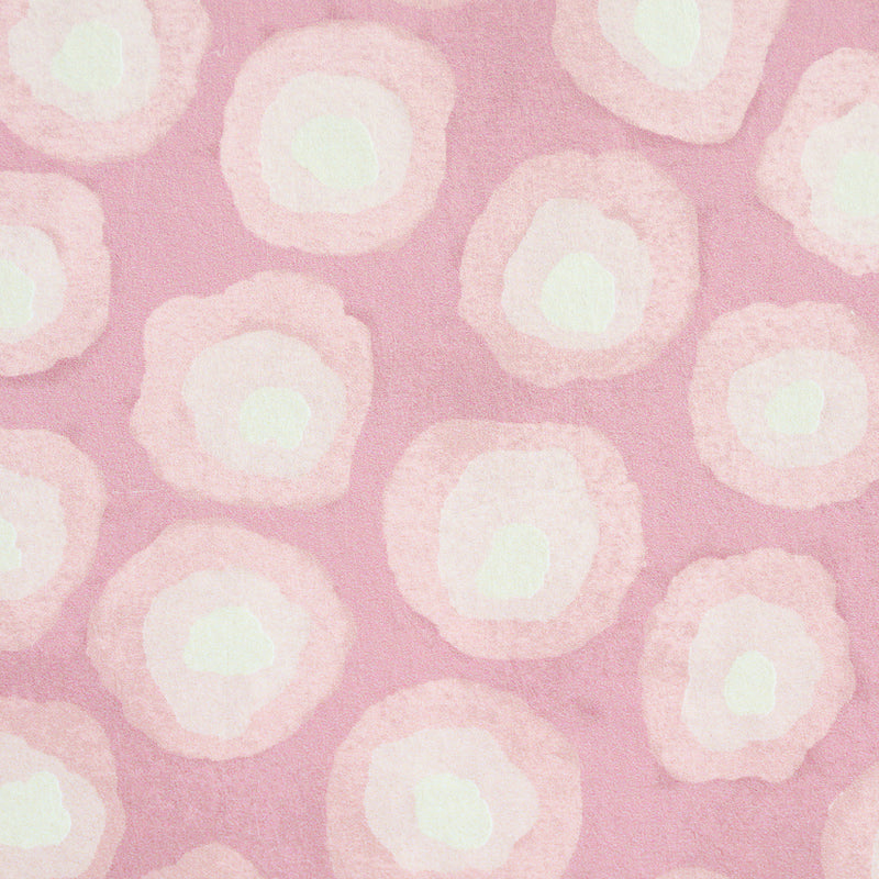 Annabel Warp Print Rose wallpaper by Schumacher, 5011770 — view 4 - Schumacher Wallpaper