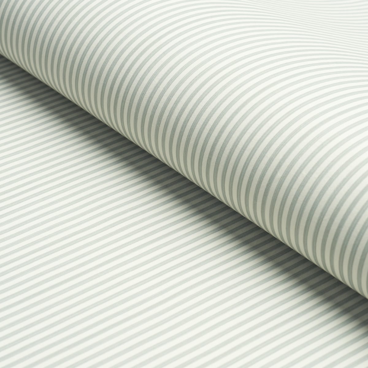EDWIN-STRIPE-NARROW-EUCALYPTUS-SCHUMACHER-5013602 - Schumacher Wallpaper