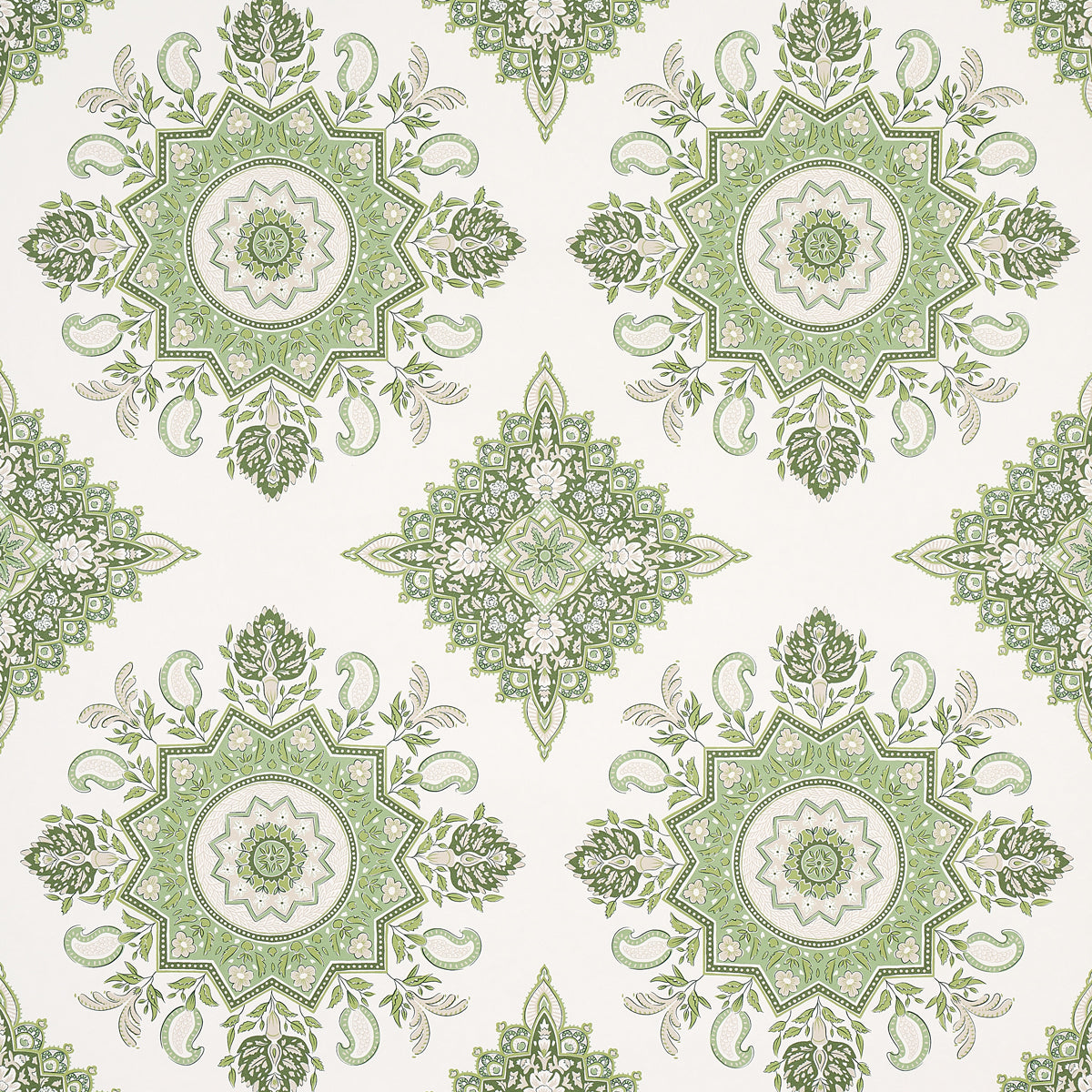 MONTECITO-MEDALLION-LEAF-GREEN-SCHUMACHER-5014361