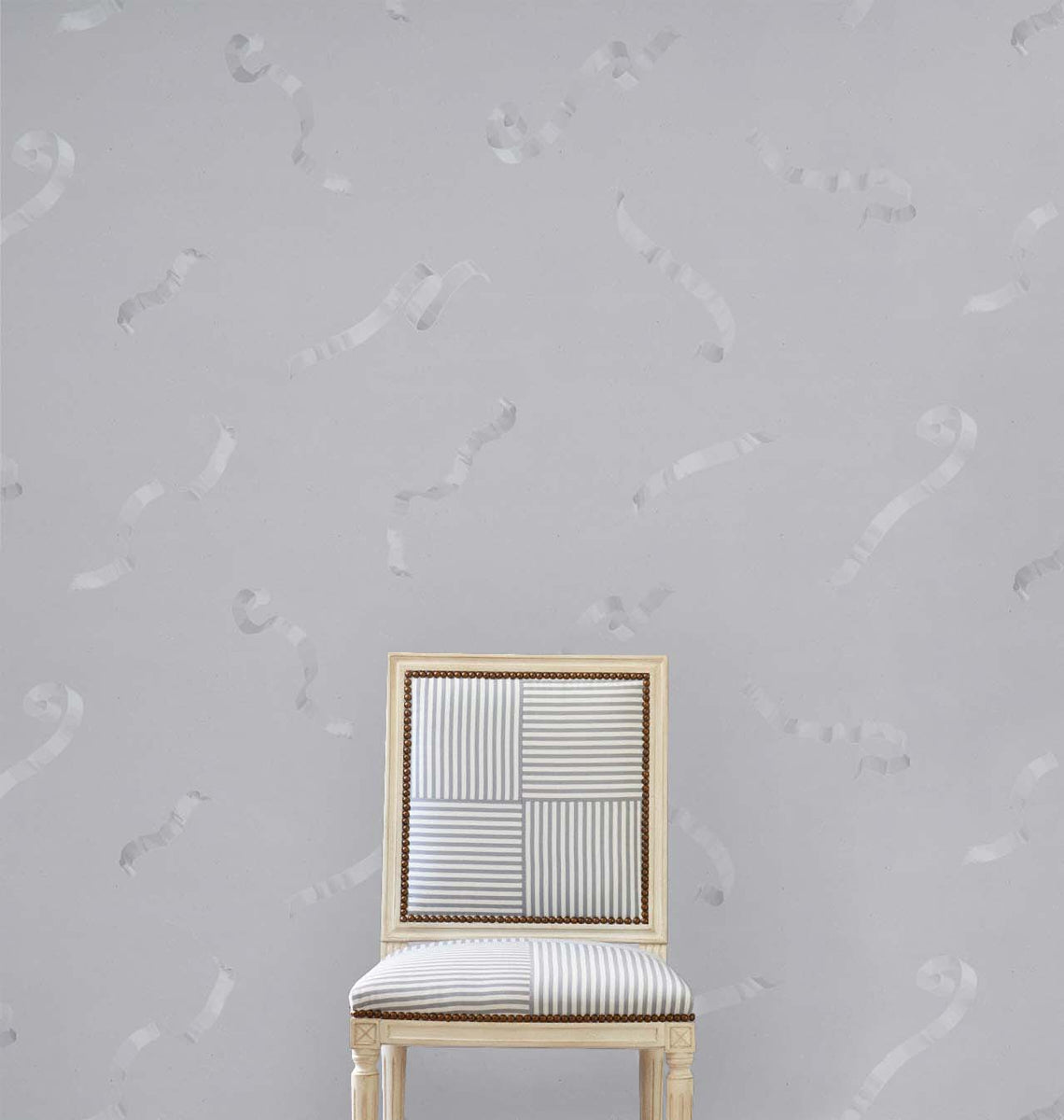 Beth Grey wallpaper by Schumacher, 5014502 — view 4 - Schumacher Wallpaper