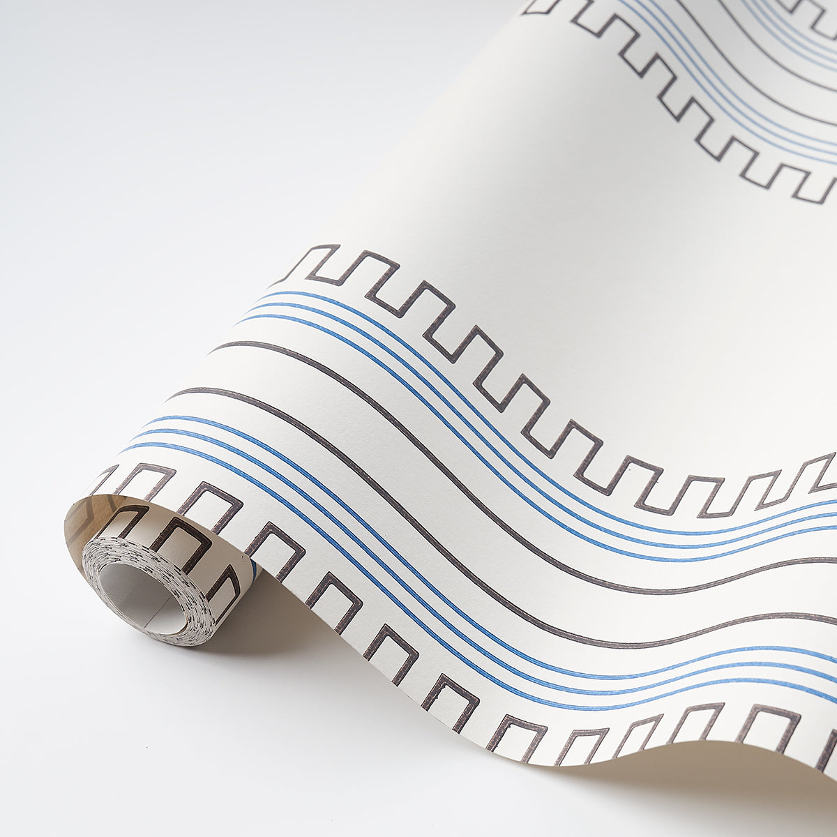GRECO-STRIPE-IVORY-NEW-BLACK-SCHUMACHER-5015143