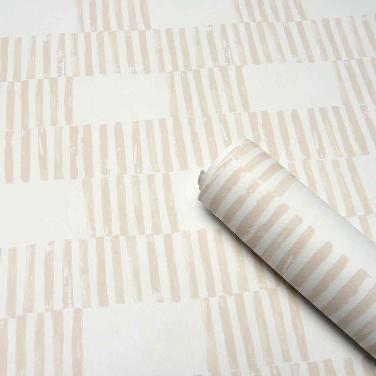 Field Sand wallpaper by Schumacher, 5015620 — view 4 - Schumacher Papel pintado