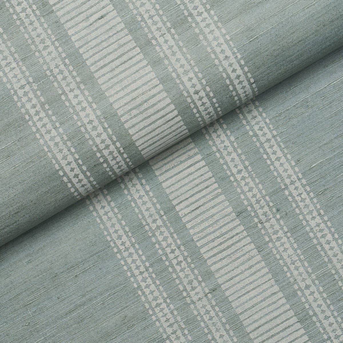 CASSIA-SILK-STRIPE-WALLCOVERING-SKY-SCHUMACHER-5017452 - Schumacher Wallpaper