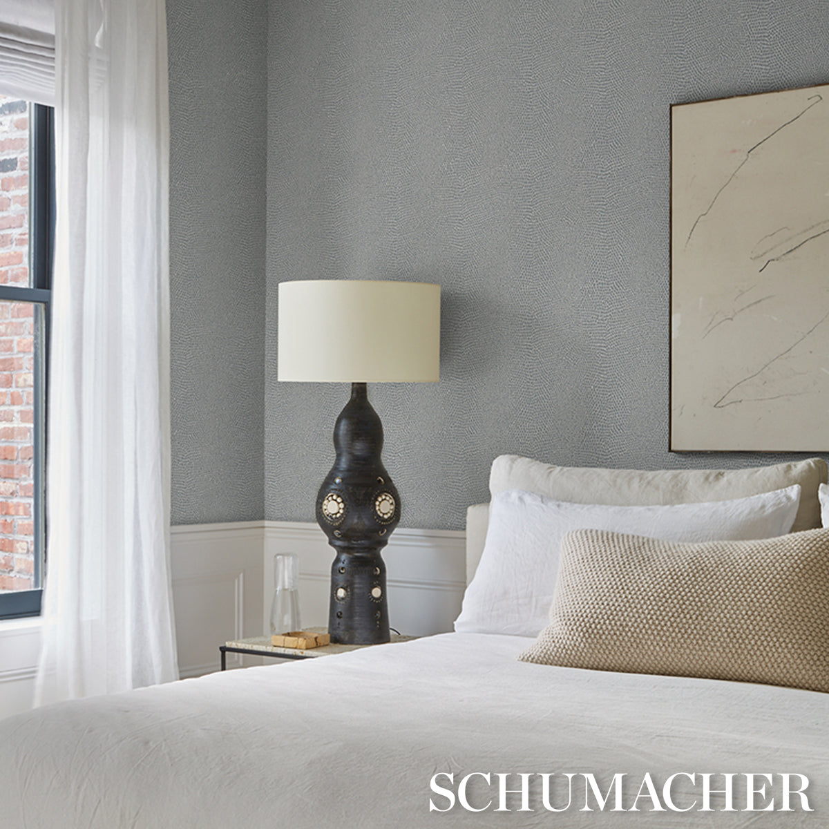 SNAKESKIN-VINYL-SKY-SCHUMACHER-5017504 - Schumacher Wallpaper