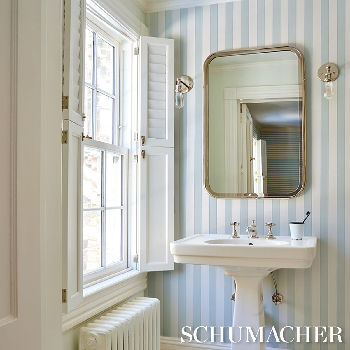 LOUISE-STRIPE-ICE-SCHUMACHER-5018151 - Schumacher Wallpaper
