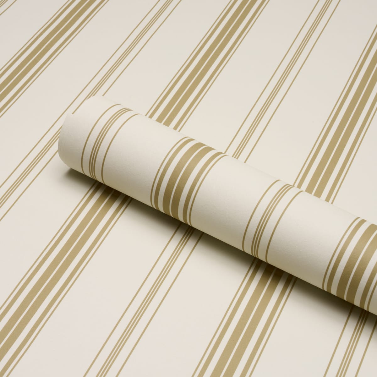 COCO-STRIPE-NEUTRAL-SCHUMACHER-5018191 - Schumacher Wallpaper