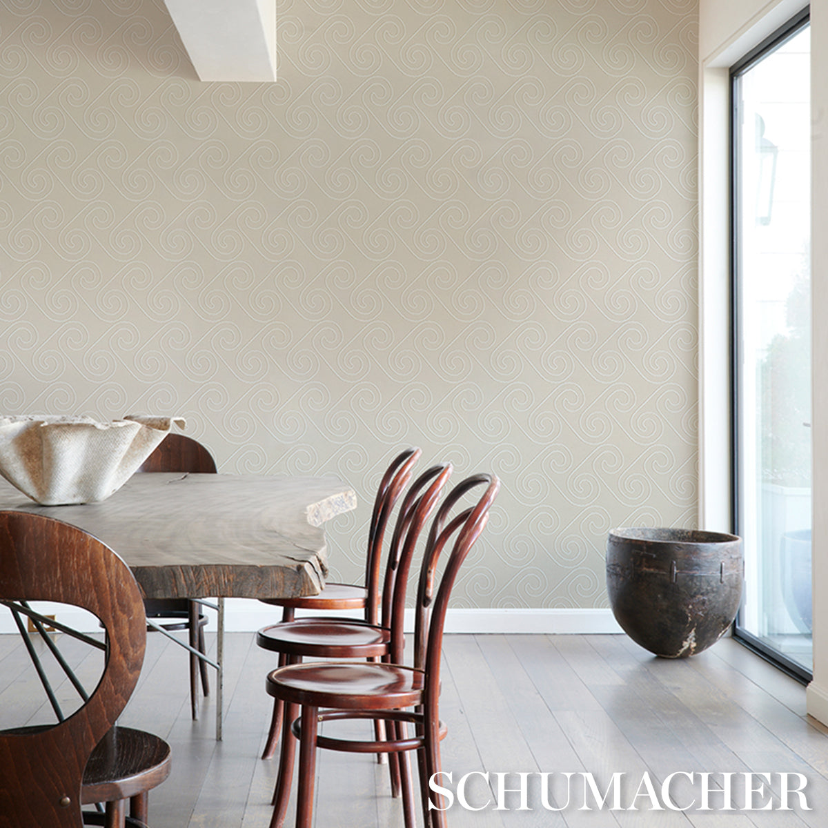 FORTUNA-LIGHT-BEIGE-SCHUMACHER-5018360 - Schumacher Wallpaper