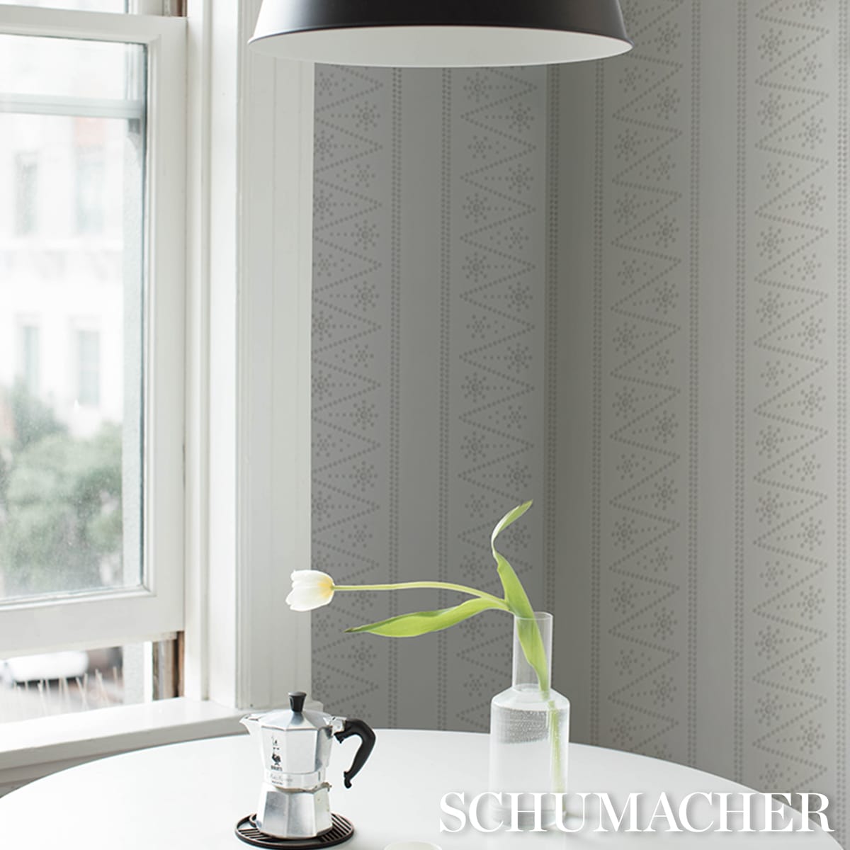 THE-PEARLIES-SILVER-SCHUMACHER-5018370 - Schumacher Wallpaper