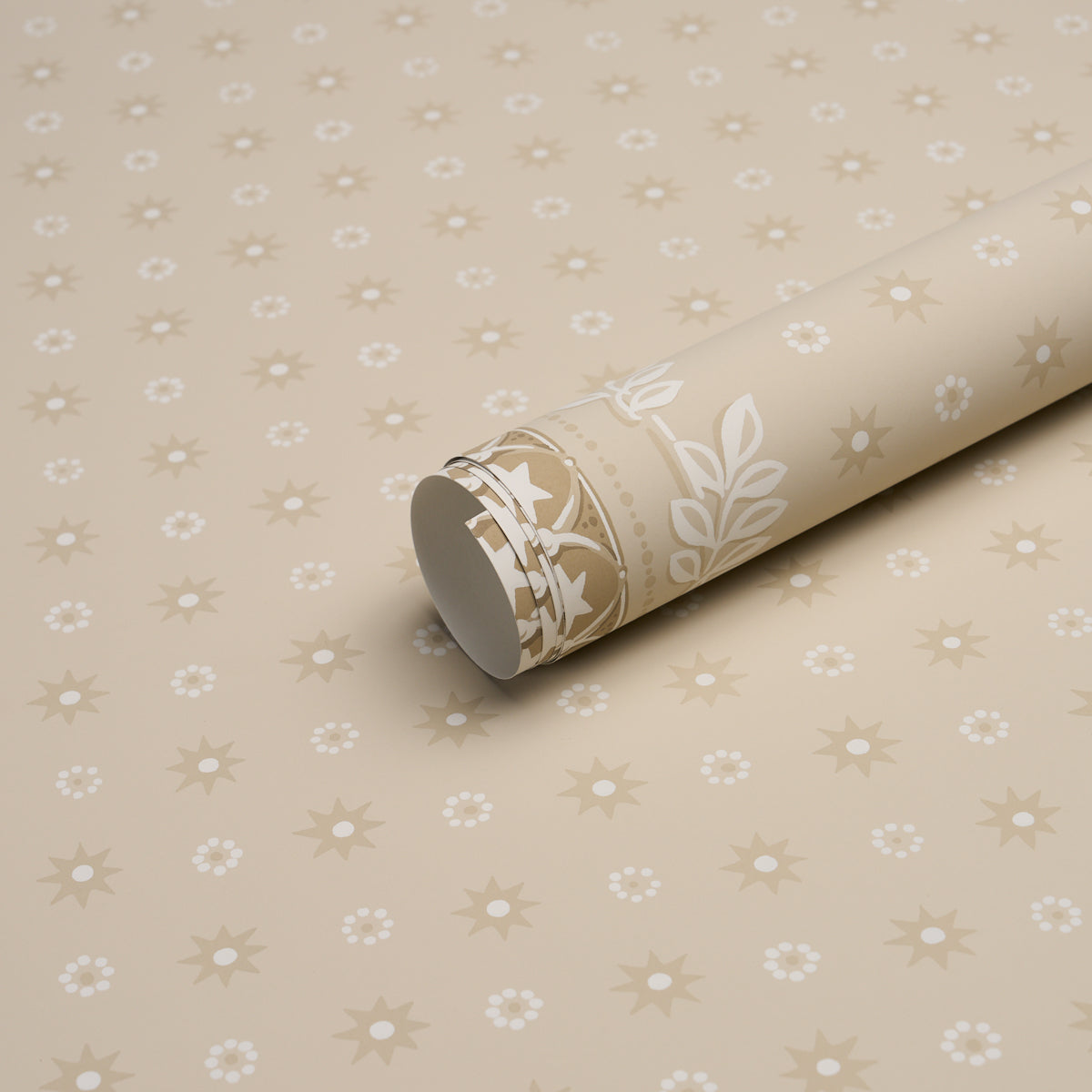 Astor - Neutral - Schumacher 5018420 Wallpaper - Schumacher Wallpaper