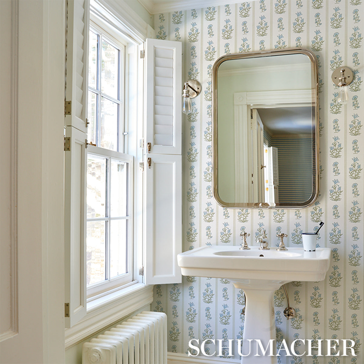 Schumacher Ellora wallpaper in Leaf, 5018470 — view 5 - Schumacher Wallpaper