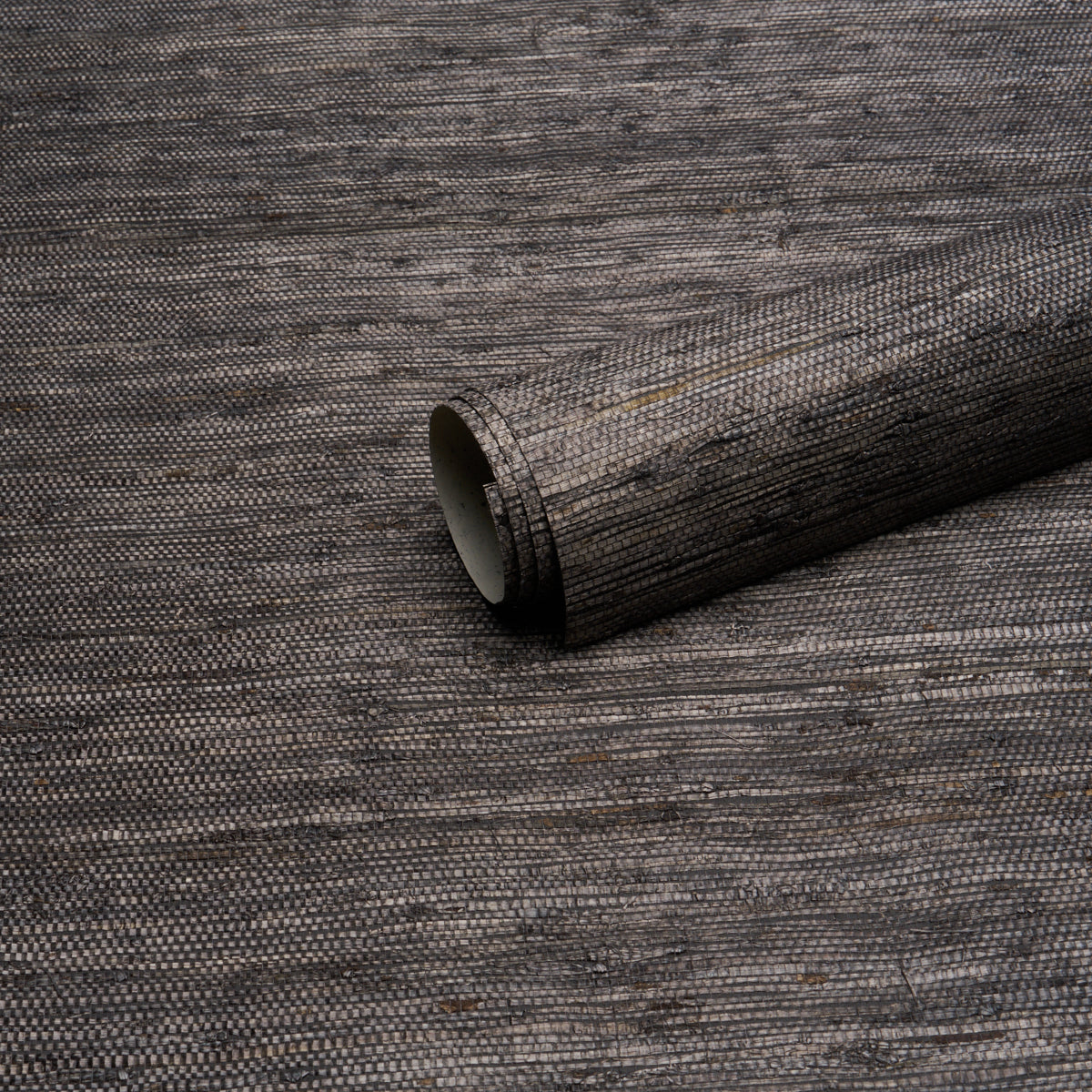 Schumacher Han Arrowroot wallpaper in Charcoal, 5018519 — view 3 - Schumacher Wallpaper