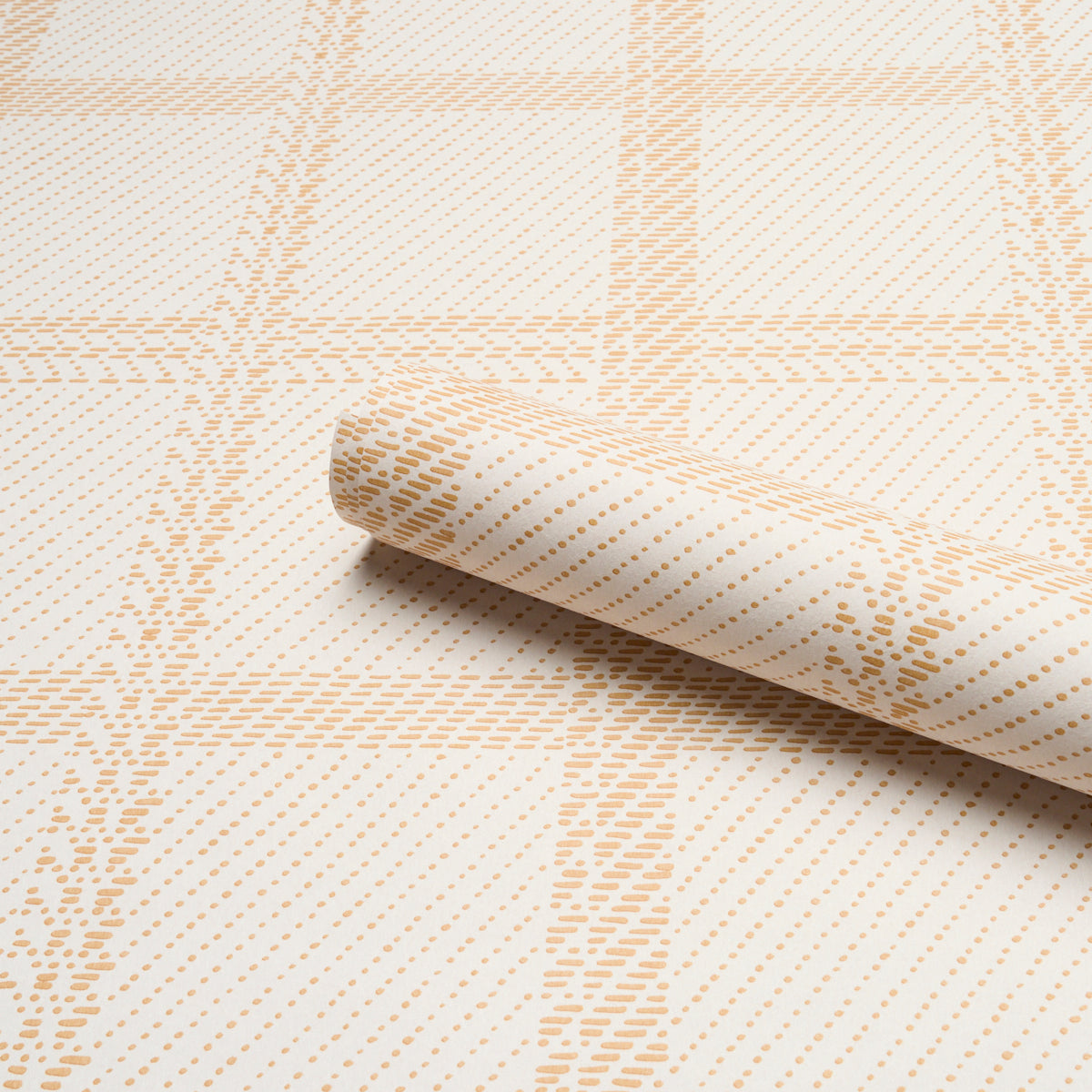 Schumacher Vibrato Plaid wallpaper in Antique Gold, 5018610 — view 4 - Schumacher Wallpaper