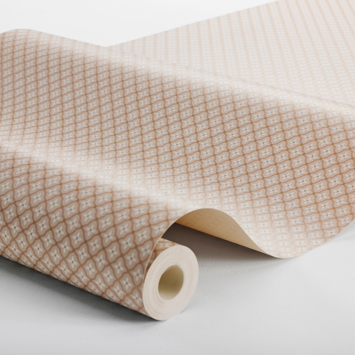SELMA-BLUSH-AND-GOLD-SCHUMACHER-6968 - Schumacher Wallpaper