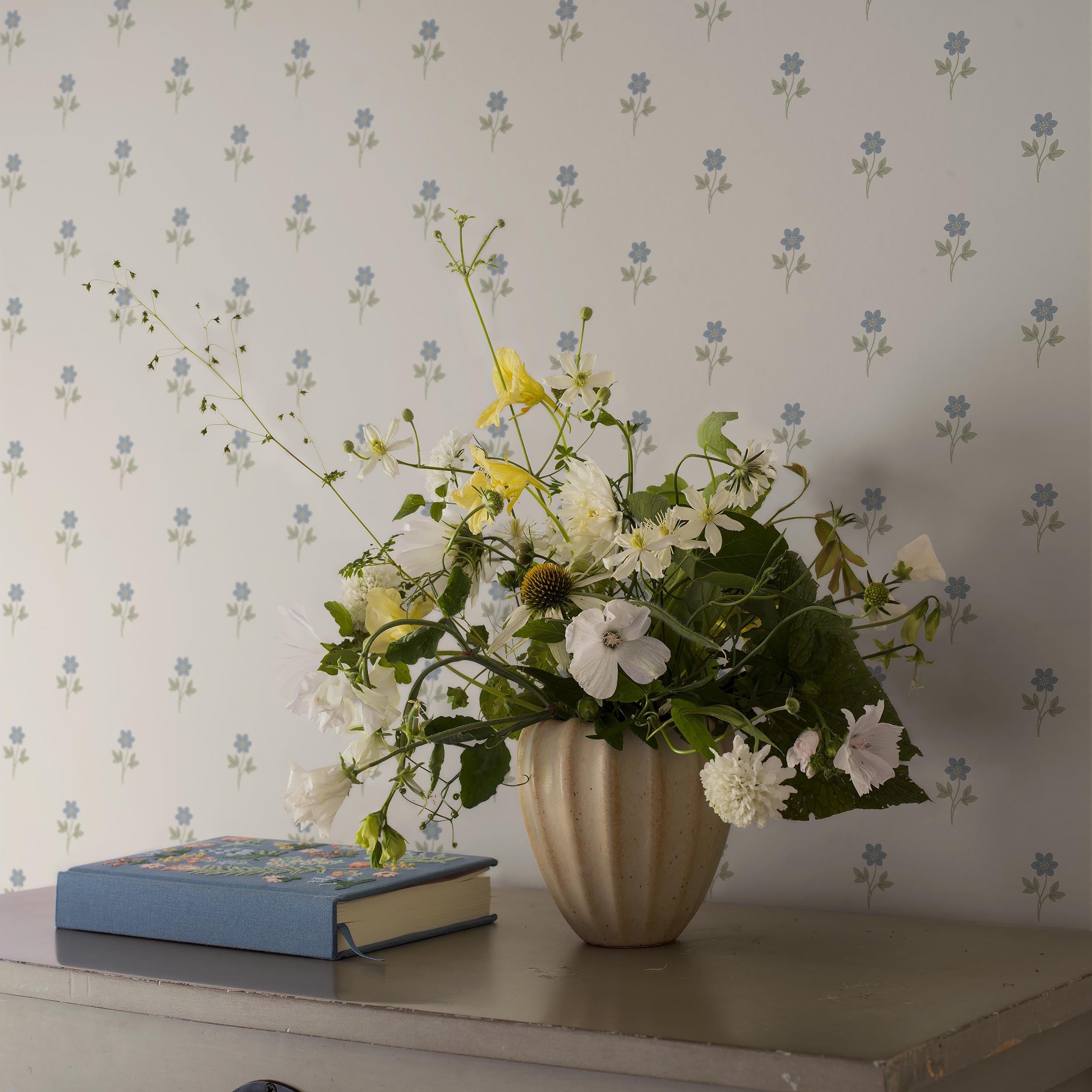 ANEMONE-BY-BORSTAPETER-BLUE-SCHUMACHER-6974 - Schumacher Wallpaper