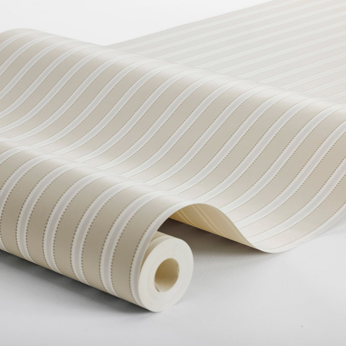 PRLRAND-NATURAL-SCHUMACHER-6979 - Schumacher Wallpaper