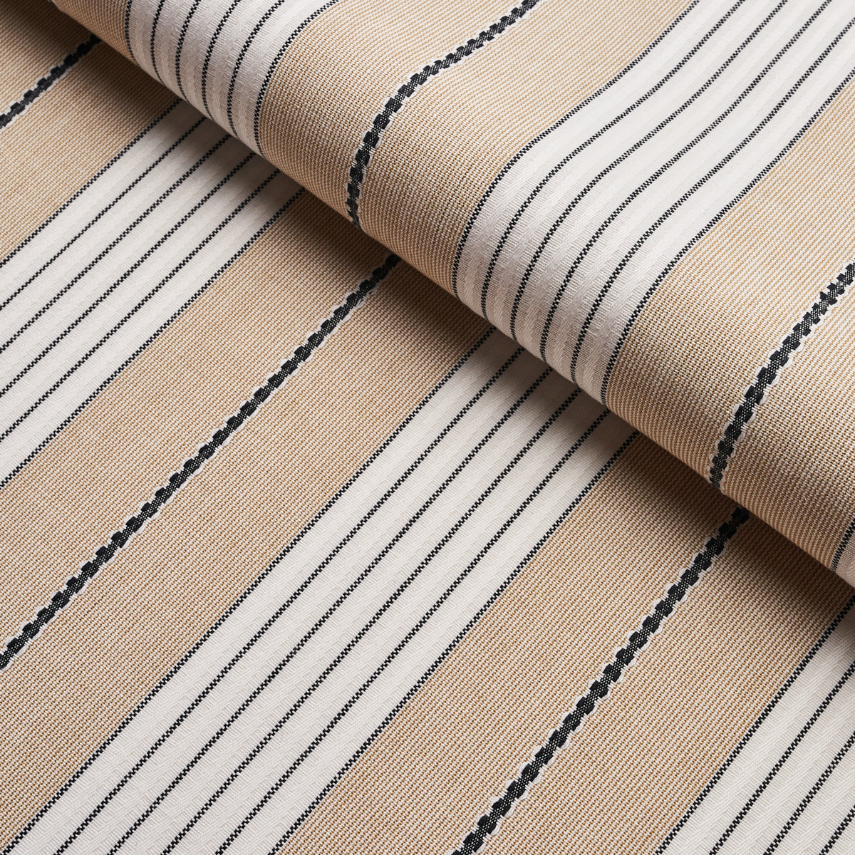 AUDREY-STRIPE-NATURAL-SCHUMACHER-71375