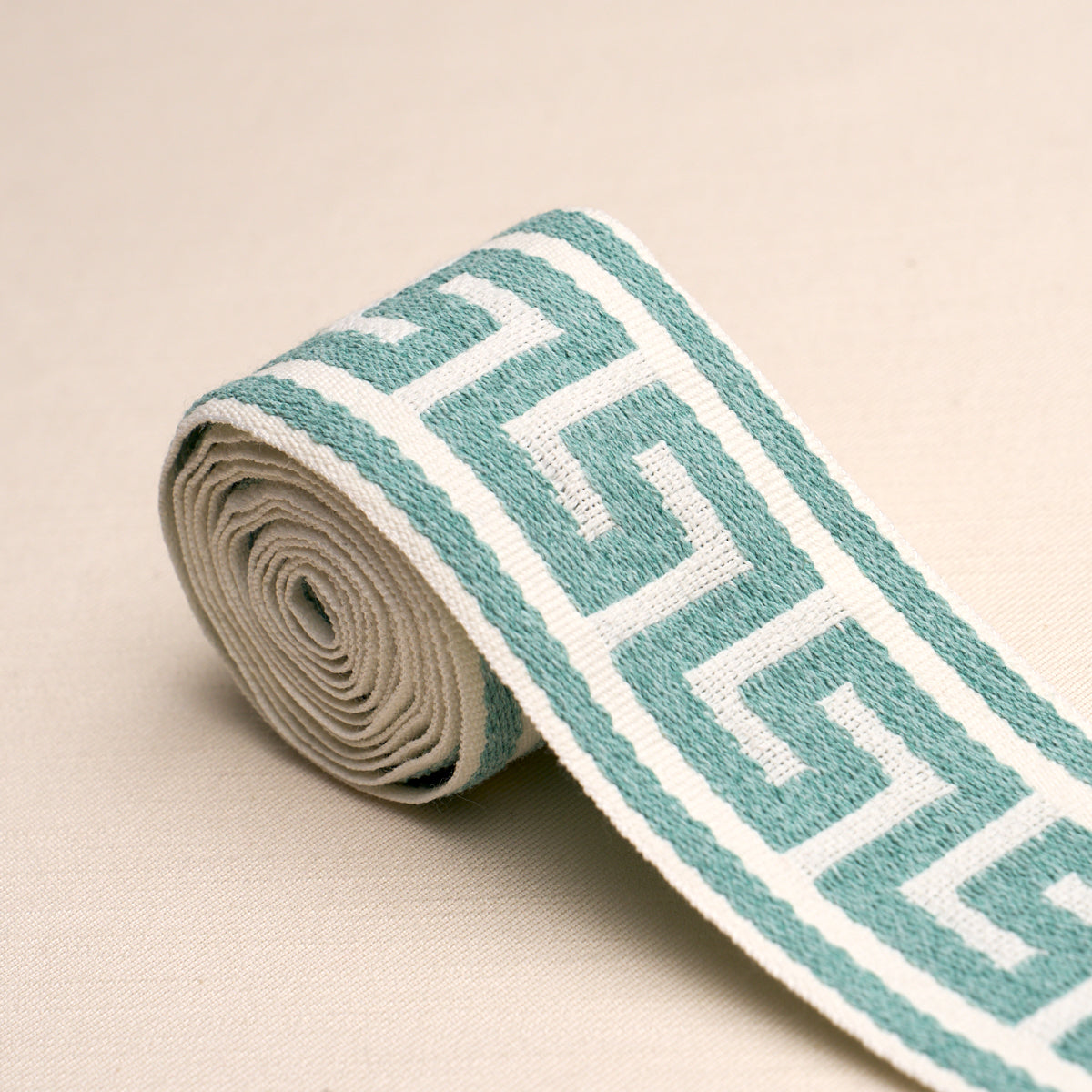 GANTON-TAPE-INDOOR-OUTDOOR-TEAL-SCHUMACHER-72396 - Schumacher Recortar
