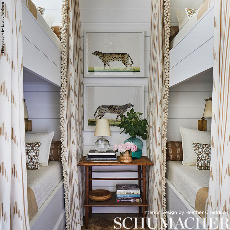 SANTA-BARBARA-IKAT-NEUTRAL-SCHUMACHER-74222 - Schumacher Fabric