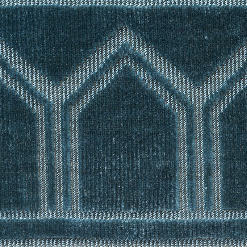 VIZIER-VELVET-TAPE-PATINA-SCHUMACHER-75731 - Schumacher Recortar