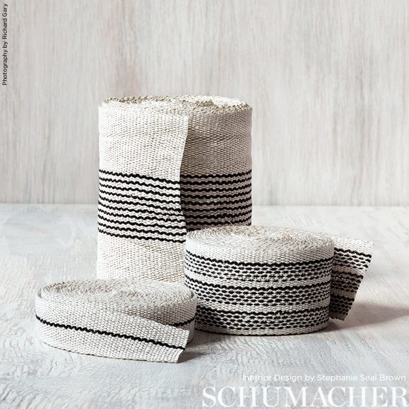 AGNES-WIDE-TAPE-WHITE-BLACK-SCHUMACHER-77080 - Schumacher Trim