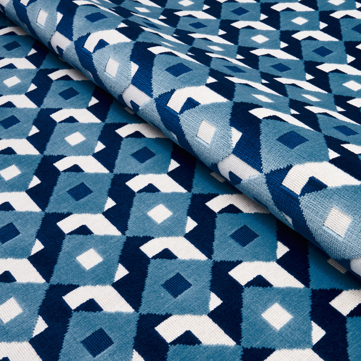 DAZZLE-SHIP-VELVET-AZURE-SCHUMACHER-77243 - Schumacher Fabric