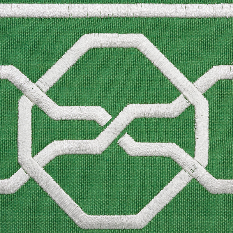 MALMAISON-TAPE-GREEN-SCHUMACHER-77351 - Schumacher Trim
