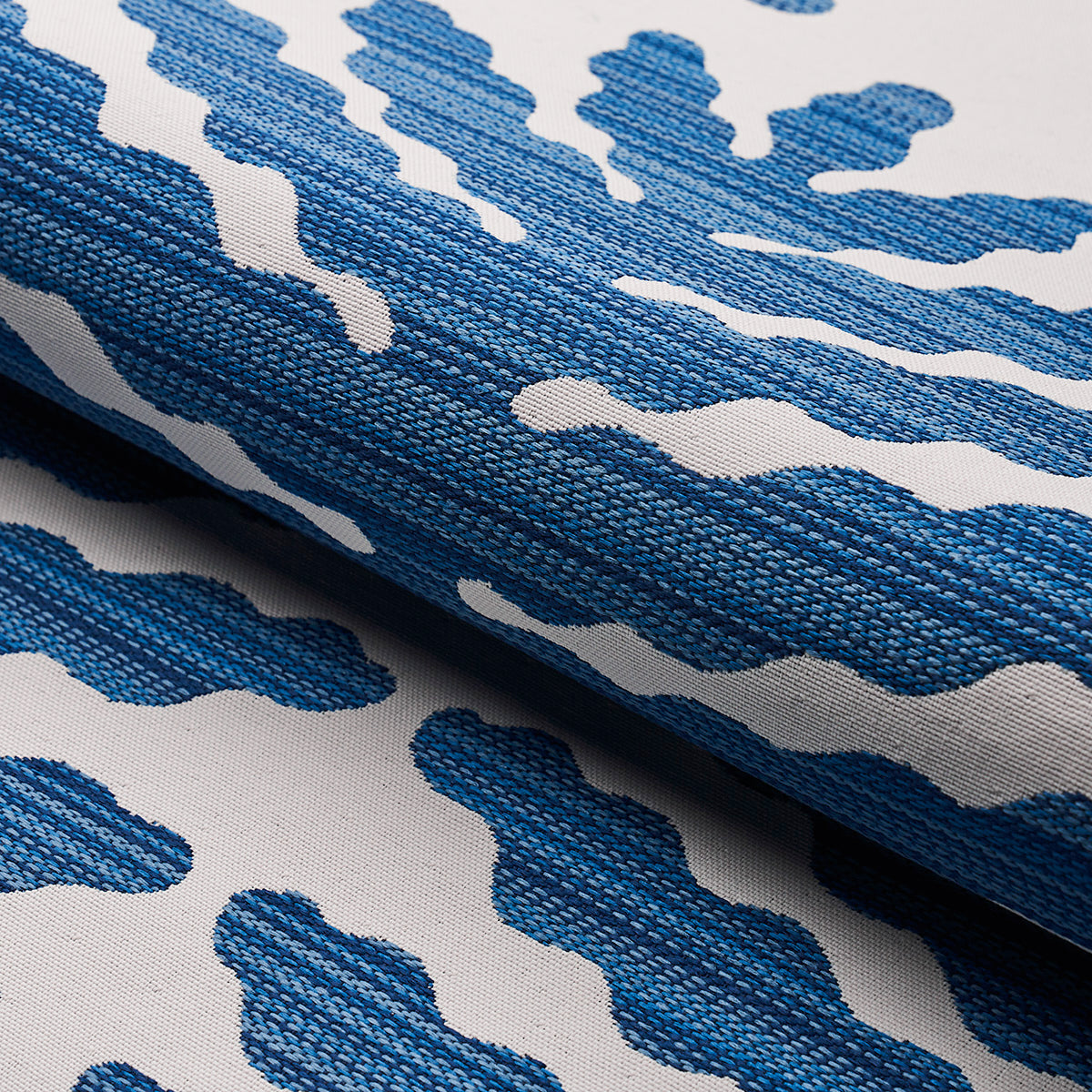 PALMA-SOLA-INDOOR-OUTDOOR-NAVY-SCHUMACHER-79180 - Schumacher Fabric